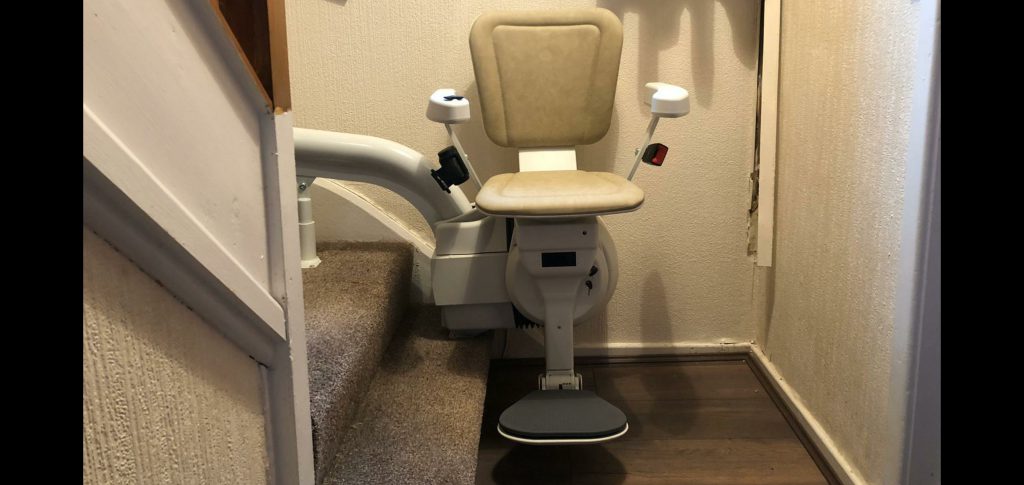 Platinum Ultimate Curved Stairlift
